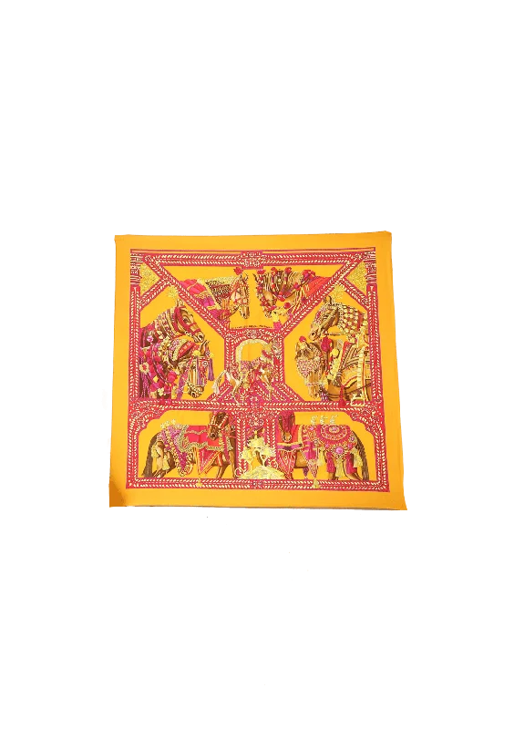 LA DANSE DU CHEVAL MARWARI SILK SCARF